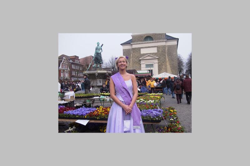 2002: Krokusblütenkönigin Nicole Paola | © Tourismus und Stadtmarketing Husum GmbH